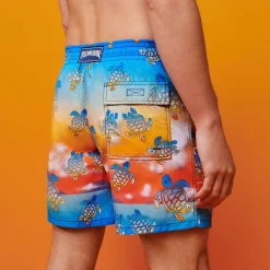 Homme Vilebrequin L'Iconique Moorea^Maillot De Bain Homme Ronde Des Tortues Sunset - X The Beach Boys